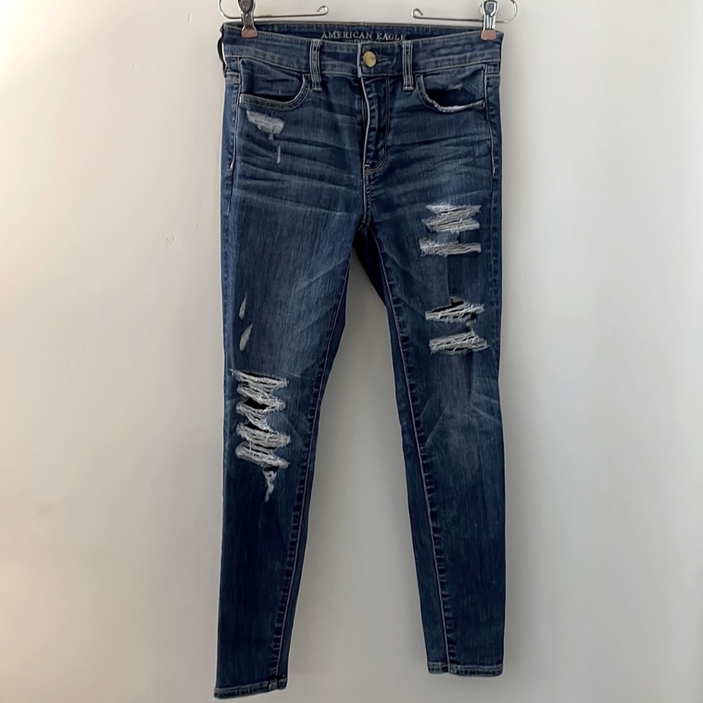 Sz 4 Short American Eagle Hi-Rise Jegging